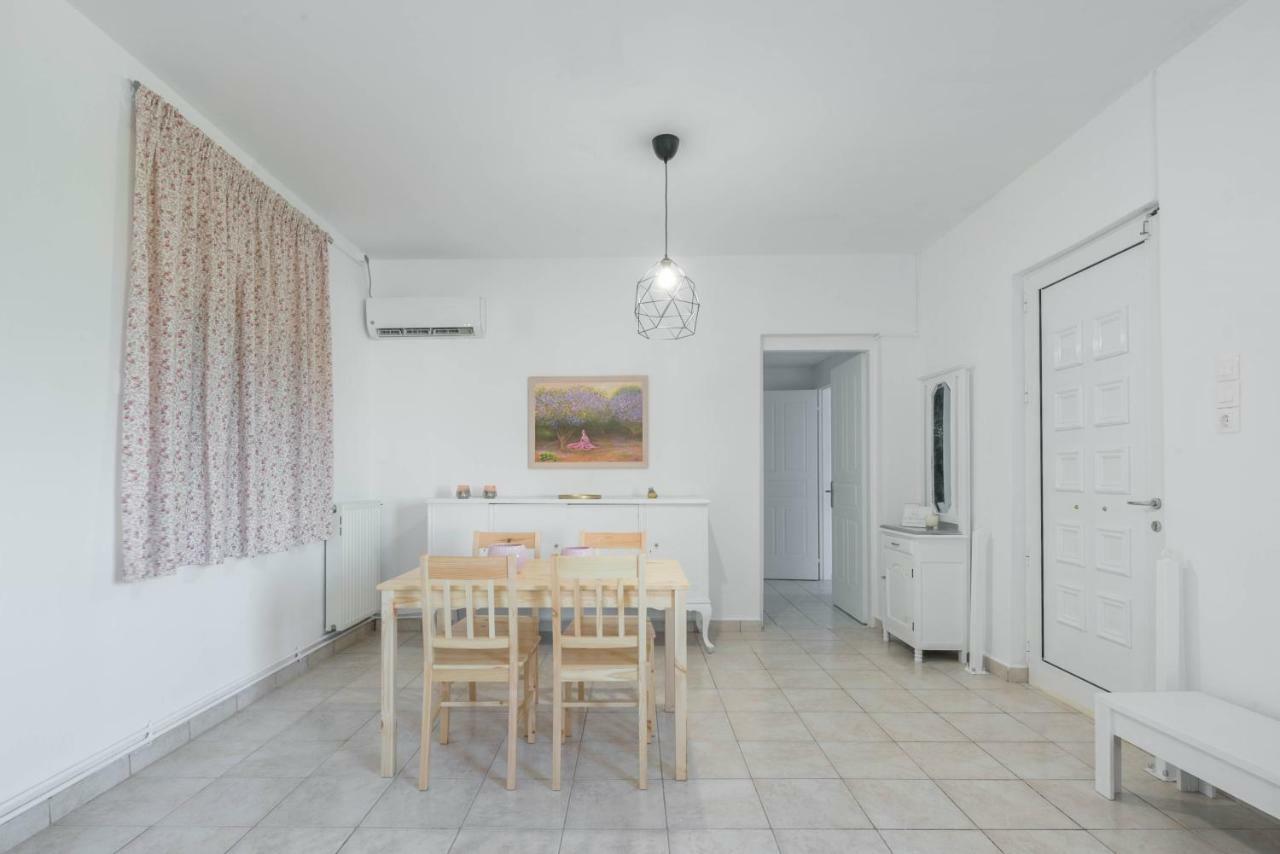 Vila North Corinth Exteriér fotografie