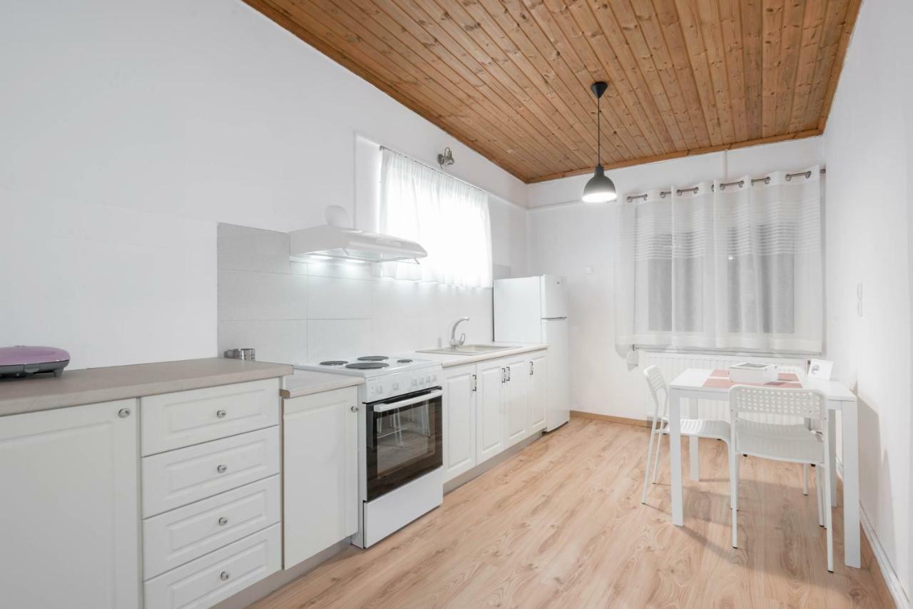 Vila North Corinth Exteriér fotografie